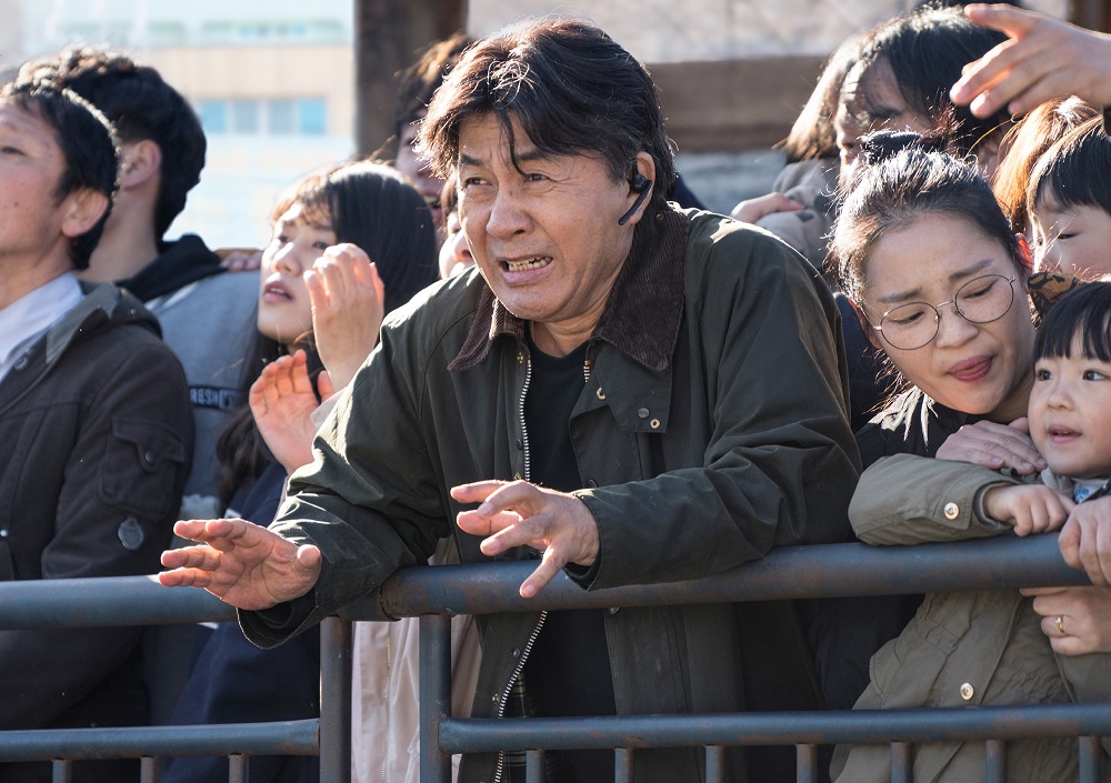 《超”人”氣動物園》另類一人飾兩角！安宰弘、姜素拉下海扮動物拯救動物園