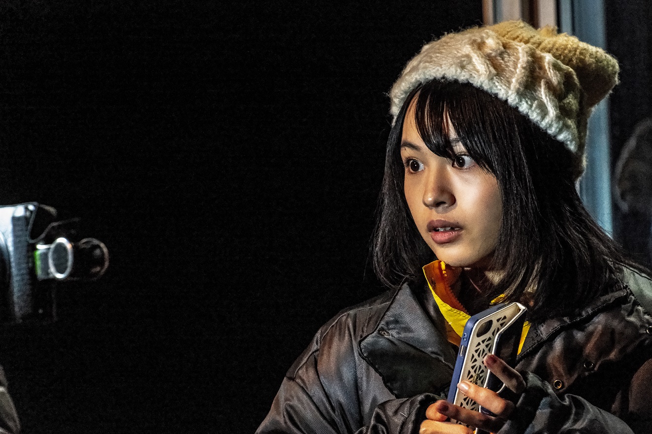 《犬鳴村》清水崇最新懼作超越《咒怨2》　大谷凜香扮網紅撞鬼狂瘀青泡溫泉療傷