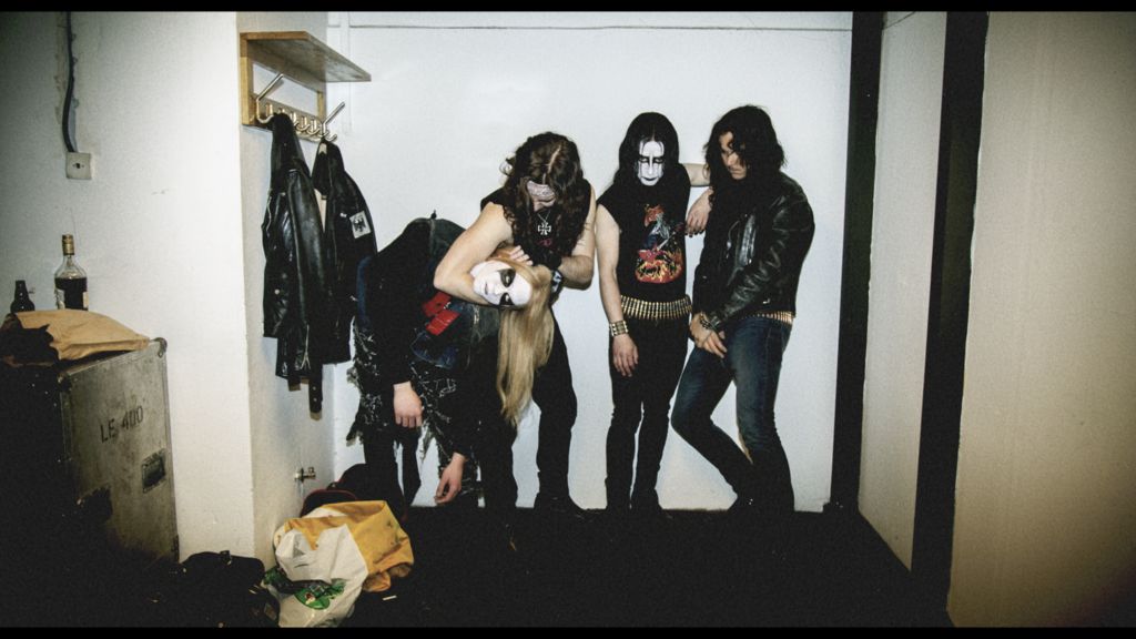 《混沌之神》瑞典鬼才導演醞釀十年之作　黑金屬樂團「異教狂徒」傳記電影史上最血腥！