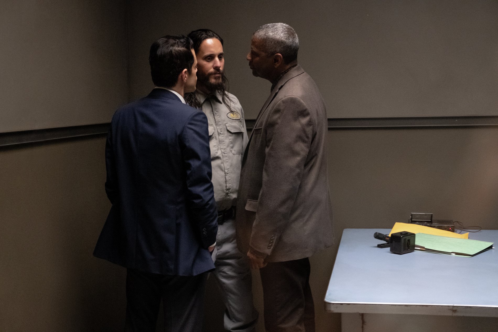 三大奧斯卡得主丹佐華盛頓、雷米馬利克、傑瑞德雷托　共同演出犯罪驚悚新作《細物警探》