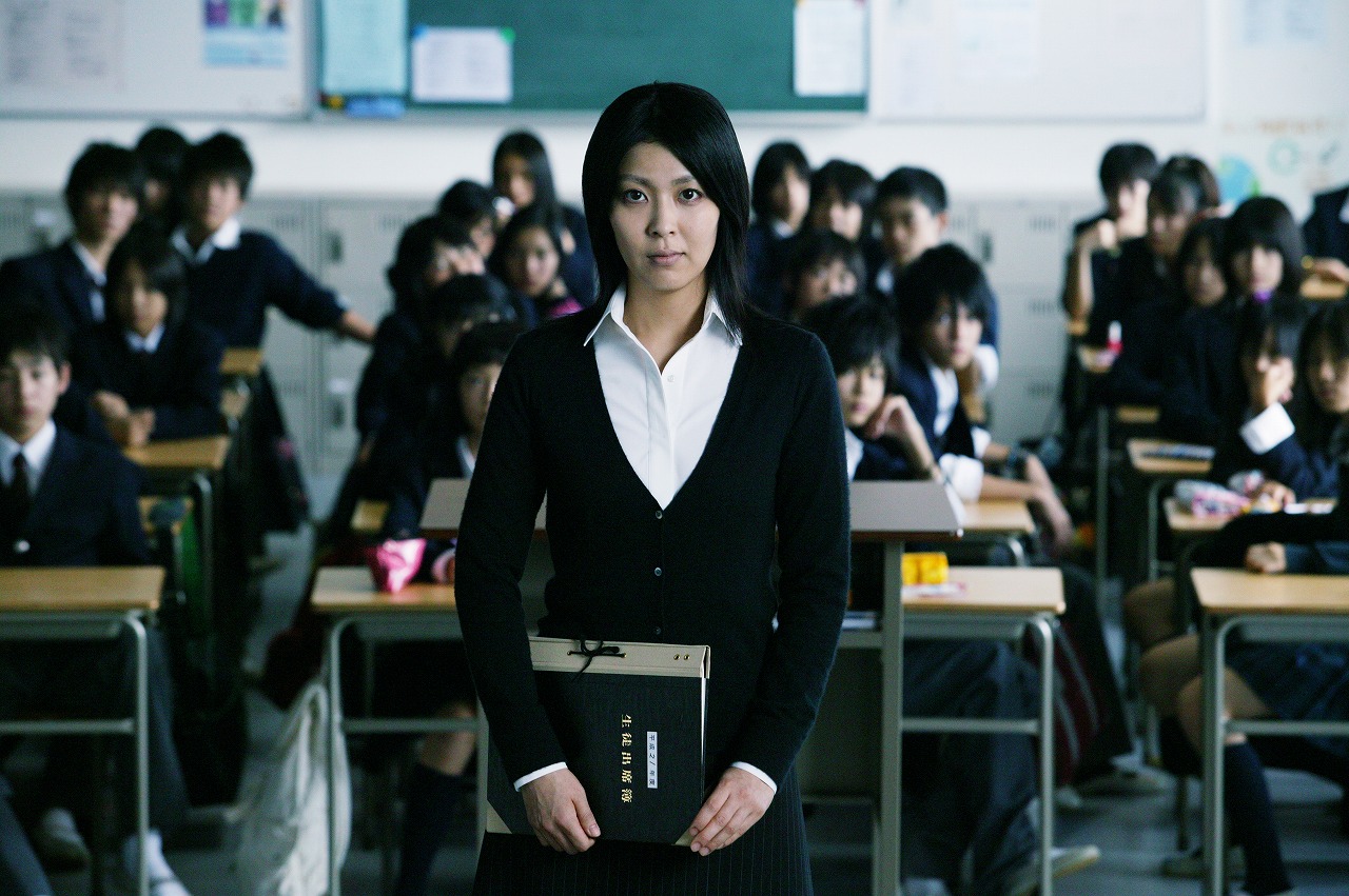 經典懸疑作品《告白》導演中島哲也為戲親自拜託　要松隆子幫忙「狠狠教訓國中生」