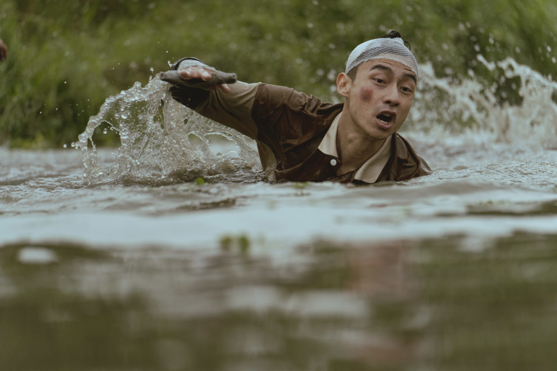 《緝魂》導演程偉豪推「腦洞大開」之作《池塘怪談》　「最佳男配角」林鶴軒拍水中逃生戲嚇到大哭